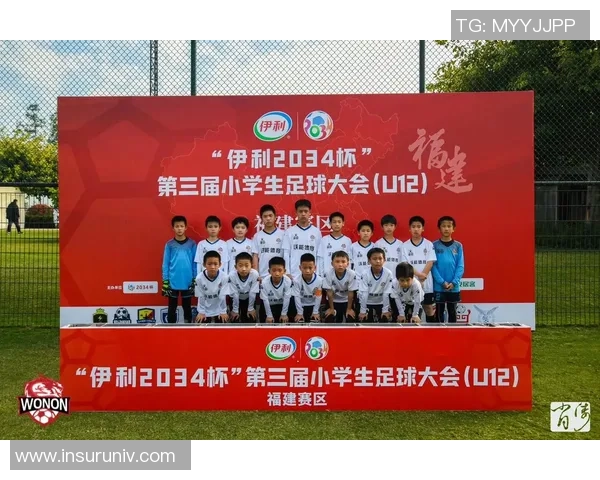 2017年足球青训招生全面启动期待热爱足球的你加入我们共同成长