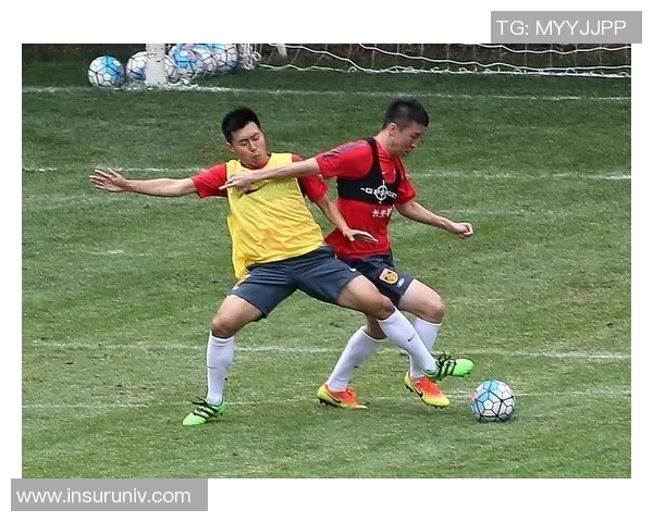 南京足球队在足球战术排行榜中荣获第五名引发广泛关注与讨论